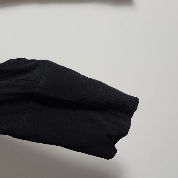 OLIVACEOUS Gauze Flowy Long Sleeve Button Down Blouse in Black Size Large - Picture 8 of 16